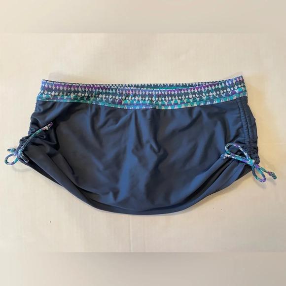 Free Country Multicolored Swim Skort With Cinch Sides Size XL (16) - Picture 3 of 10